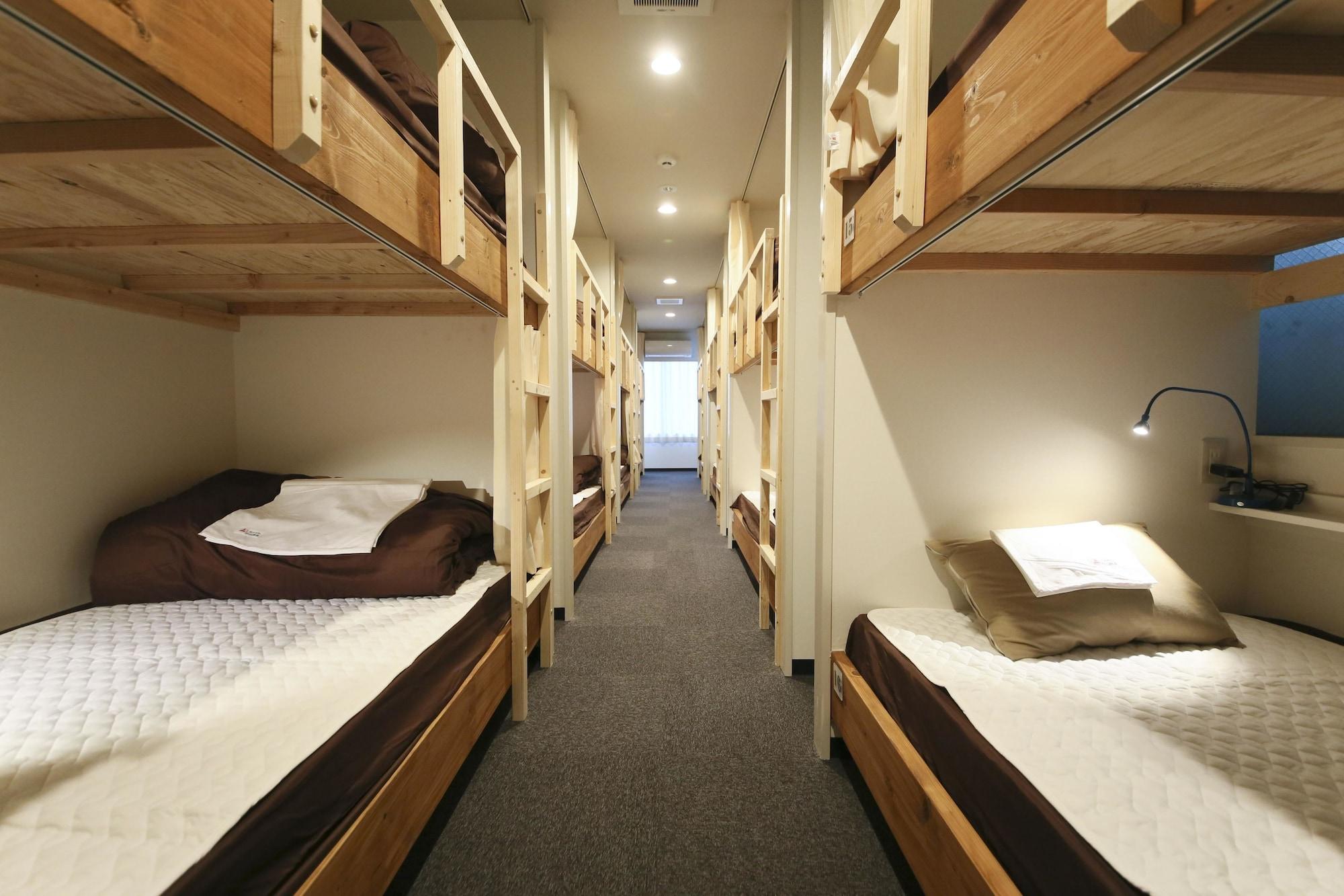 Roots Hostel Осака Экстерьер фото